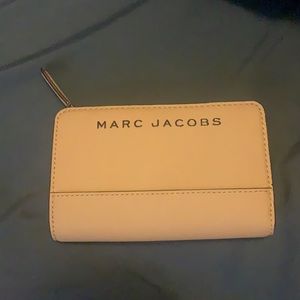 Marc Jacobs Saffiano Compact Wallet